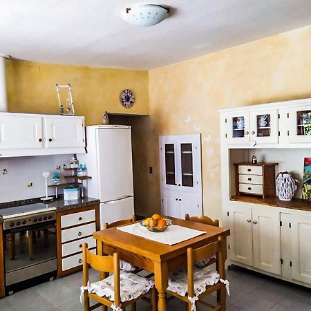 Casa Maddalenina Con Giardino, Vicino Al Mare! Lejlighed La Maddalena  Eksteriør billede