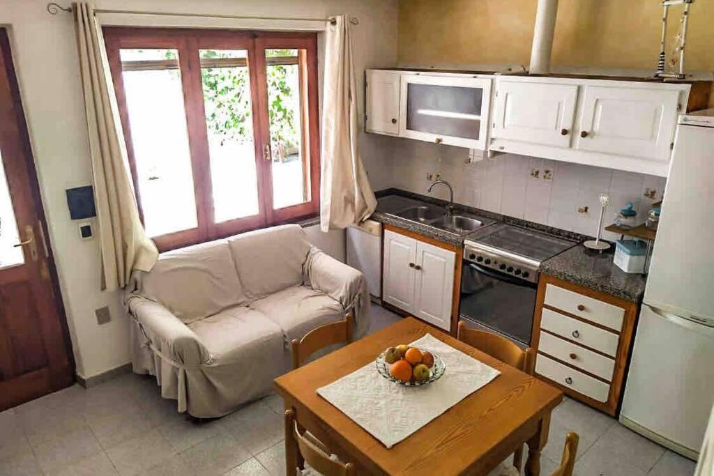 Casa Maddalenina Con Giardino, Vicino Al Mare! Lejlighed La Maddalena  Eksteriør billede