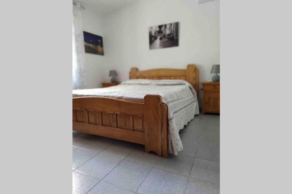 Casa Maddalenina Con Giardino, Vicino Al Mare! Lejlighed La Maddalena  Eksteriør billede